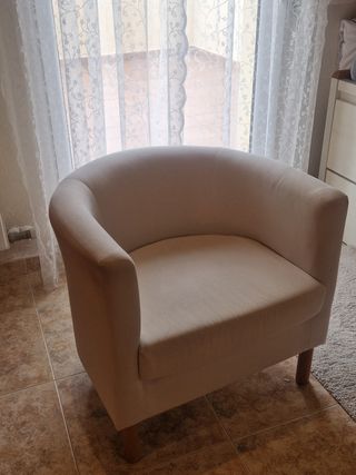 Butaca Ikea blanca