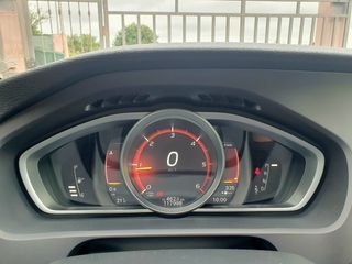 Volvo V40 2019