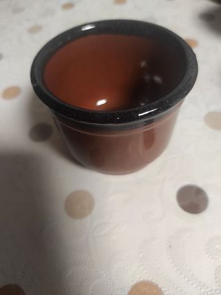 16 Vasos cerámicos marrones