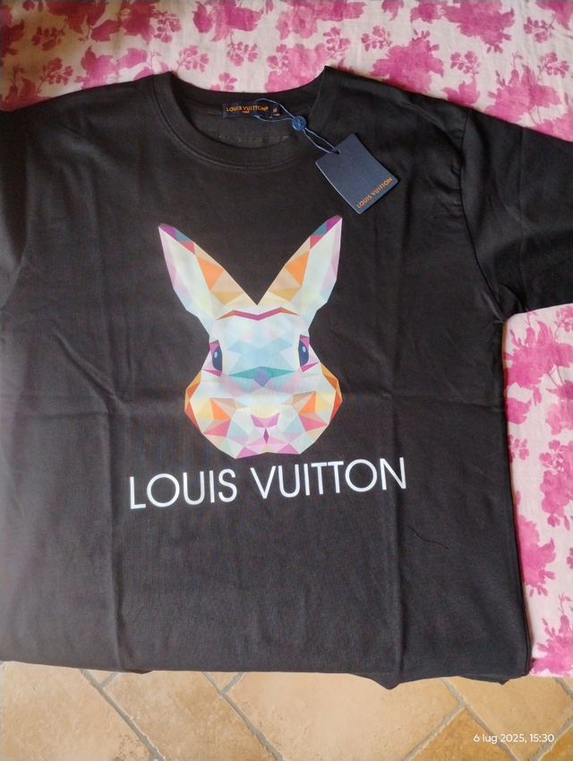 T-shirt Louis Vuitton coniglio