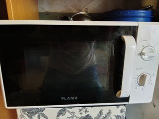 Microondas Flaama - Como nuevo