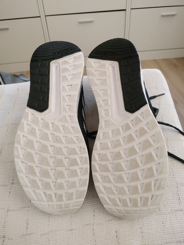 Zapatillas Adidas  - 42.5