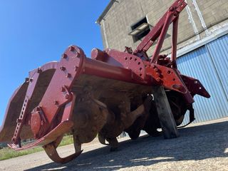 Rotovator Howard - Cultivador