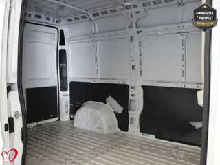 Peugeot Boxer FURGÓN 333 L2 H2 BHDI 120 S&S 6 Vel. MAN