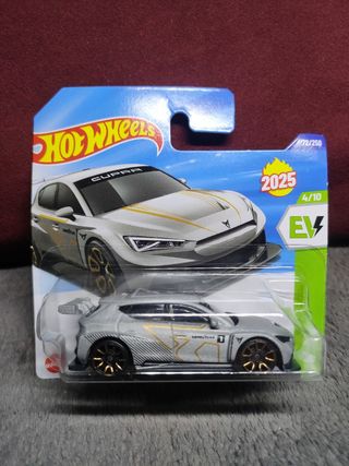 Hot Wheels Cupra E-Racer 2025