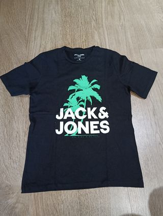 2 Camisetas Talla S  34 -36 Jack&Jones y Tiffos
