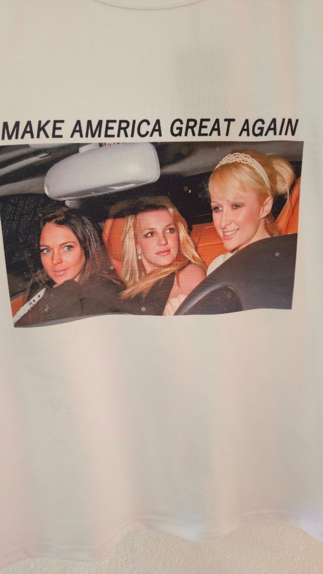 Camiseta 'Make America Great Again'
