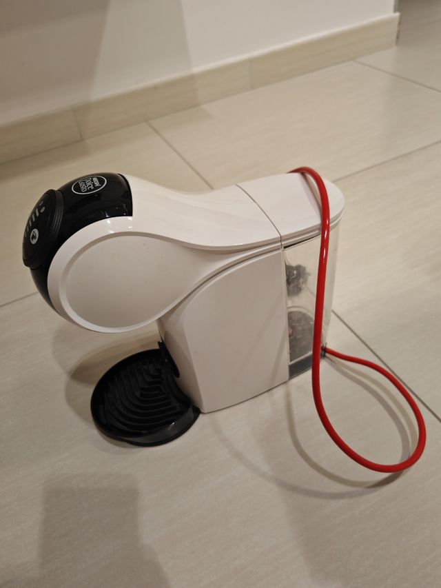 Macchina caffè Dolce Gusto Genio S