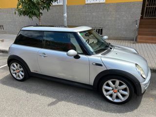MINI One D 2006