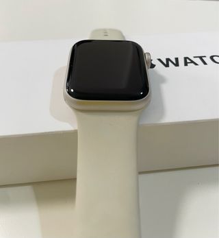 Apple Watch SE 2024 GPS 40mm Beige