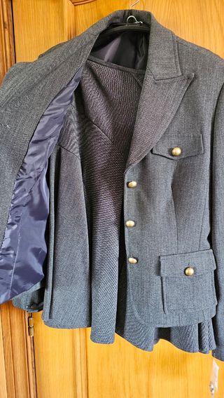 Traje falda gris mujer talla 40-42