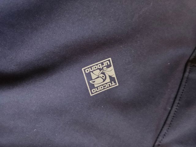 Chaqueta softshell azul hombre