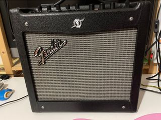 FENDER Mustang II Amplificatore chitarra 40watt