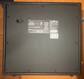 FENDER Mustang II Amplificatore chitarra 40watt