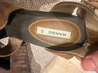 Sandalias Mango piel marrón