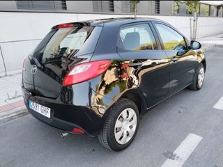 Mazda 2 2008