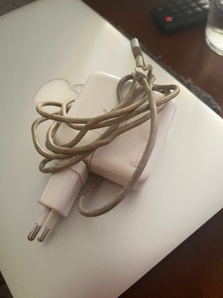 MacBook Air 11’’ muy buen estado. funciona genial