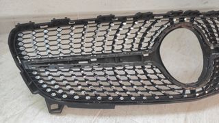 Parrilla Mercedes A200.
Año 2017.