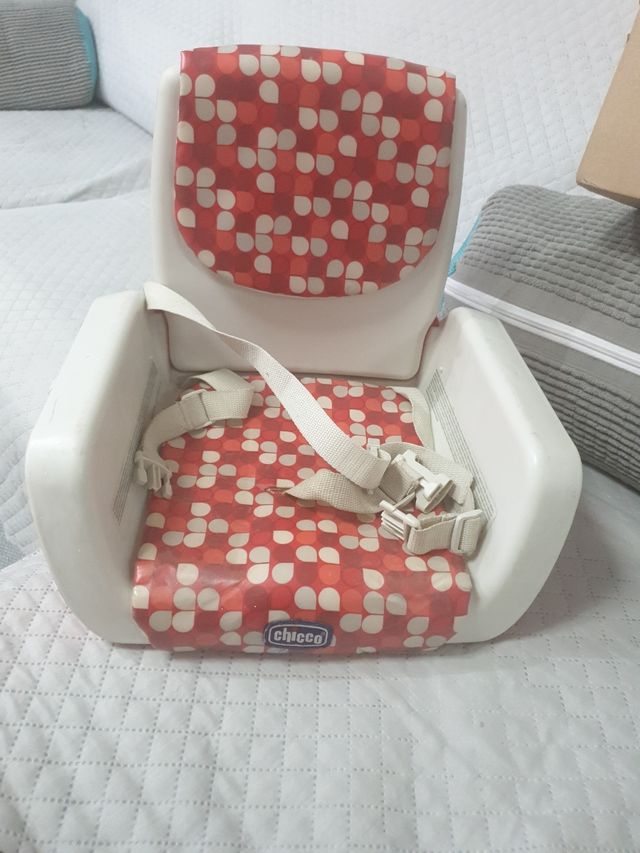 Cadeira elevatória Marca Chicco