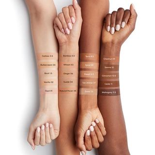 bareMinerals Complexion Rescue mate.
