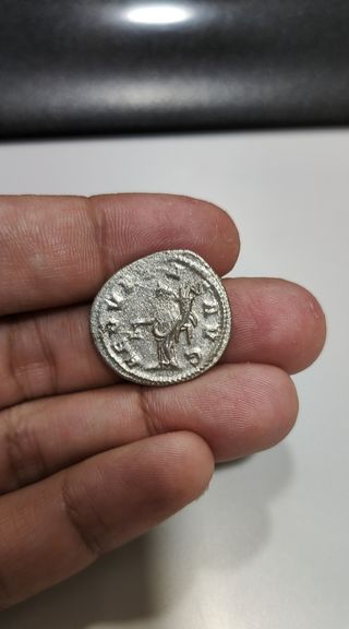 Moneda romana antigua: Treboniano Galo