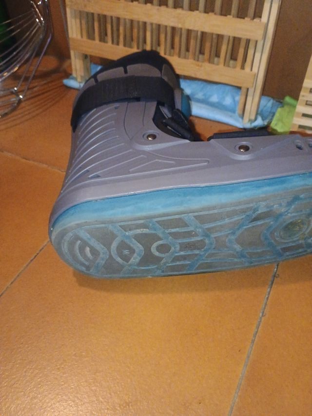 Bota ortopédica talla M