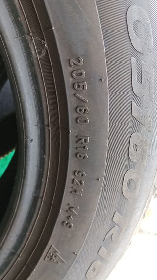 Neumáticos 205/60 R16 92H,80e los 4