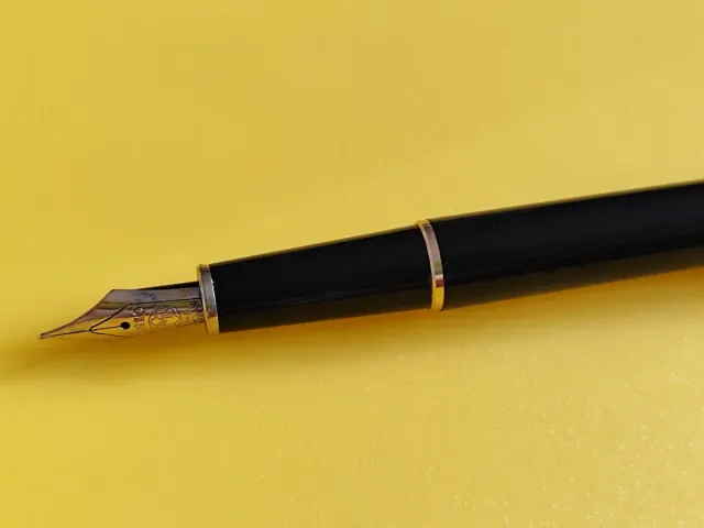 Pluma Mont blanc Meisterstück Classique 144