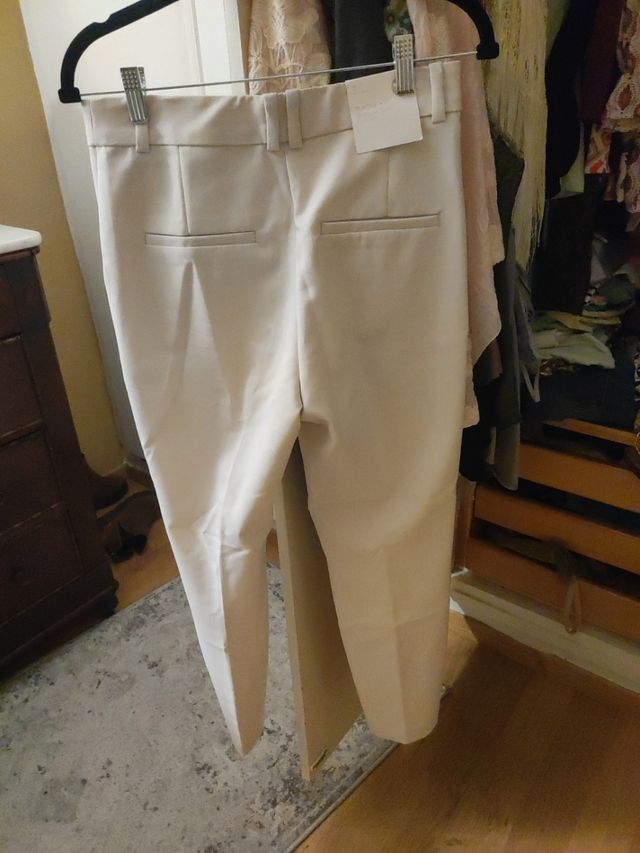 Pantalones beige H&M sin usar