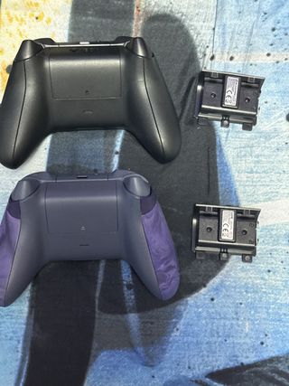 Xbox Series X + 2 mandos + Juegos