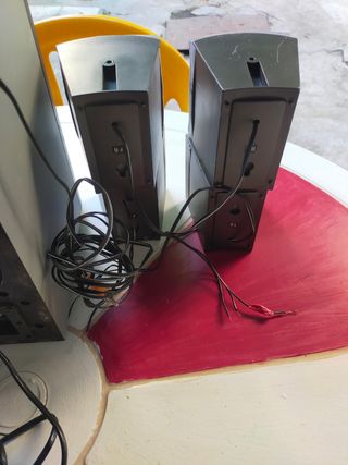 Sistema de cine en casa Genius