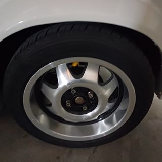 4 Llantas Aluline CUPS 185/55R15, con neumáticos.
