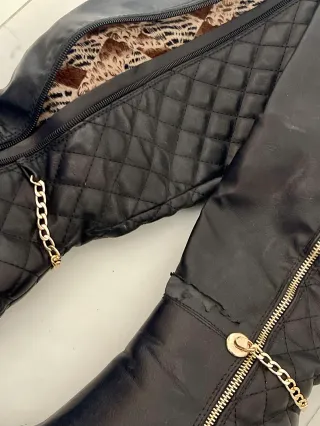 ESPECTACULARES TACONES DE AGUJA USADOS DE POLIPIEL