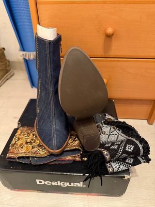 Botas Desigual tejano