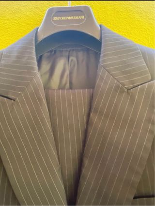 Traje Emporio Armani 