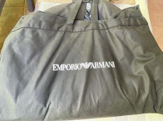 Traje Emporio Armani 