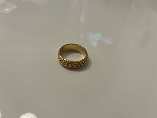 Orologio, collana, anello e bracciale...no oro