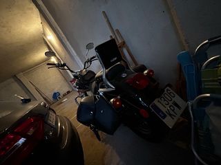 Moto UM renegade comando  Classic 125cc