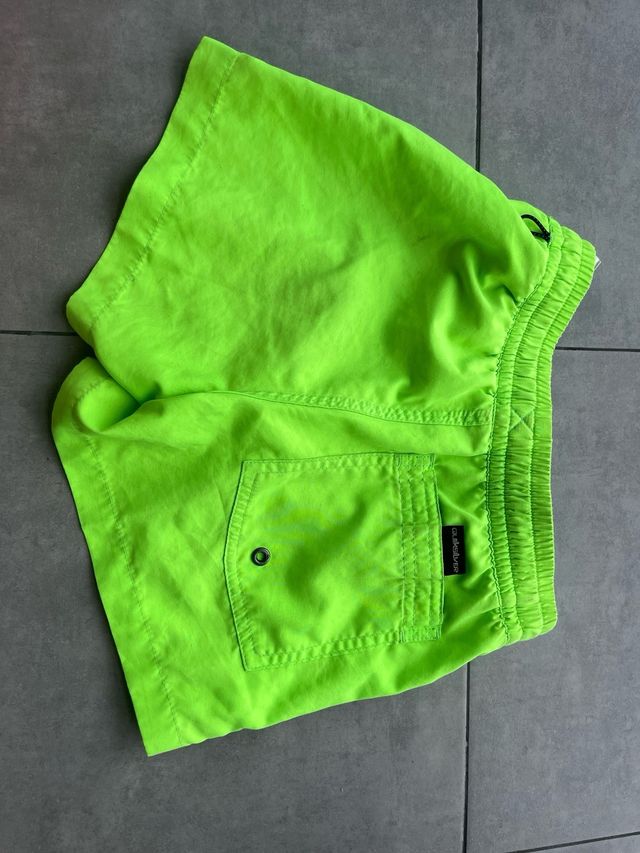 Bañador Quiksilver niño rojo.