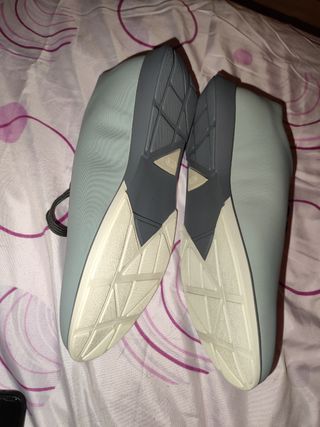 Muroexe deportivas grises