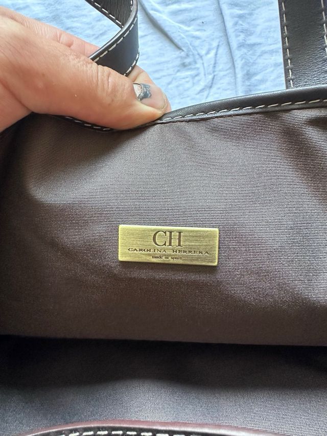 Bolso Carolina Herrera beige y marrón