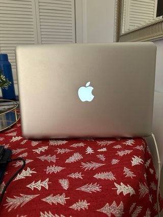 MacBook Pro 13" plata