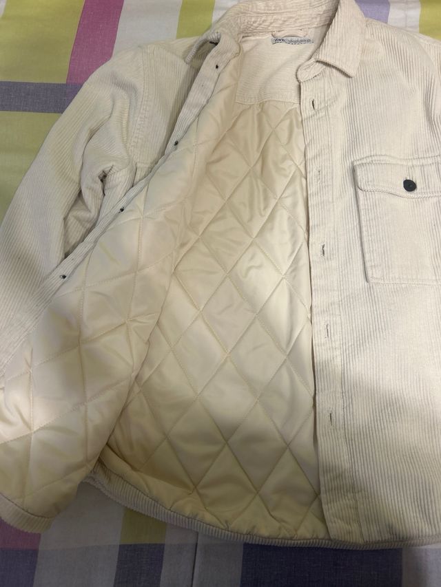 Chaqueta pana Zara beige