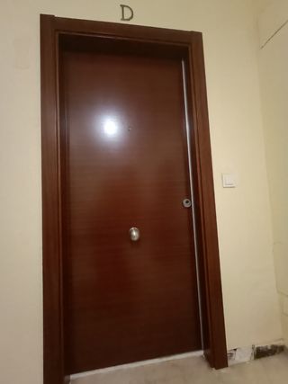 Carpintero Puertas