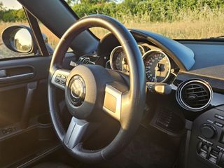 Mazda MX-5 NC en muy buen estado
