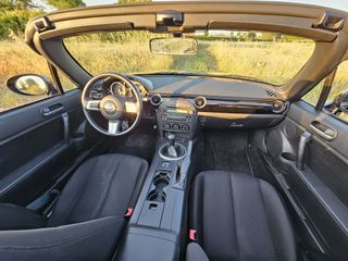 Mazda MX-5 NC en muy buen estado