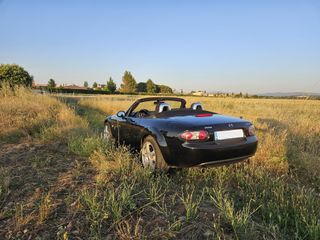 Mazda MX-5 NC en muy buen estado