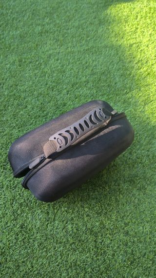 Funda protectora auriculares