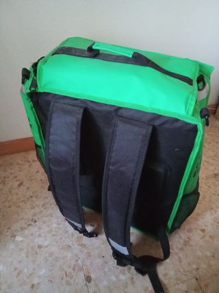 Mochila reparto Uber Eats verde
