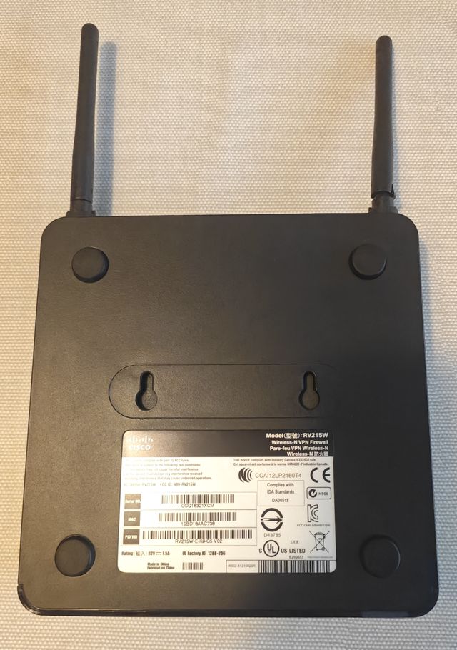 Cisco RV215W - Router WiFi Ethernet